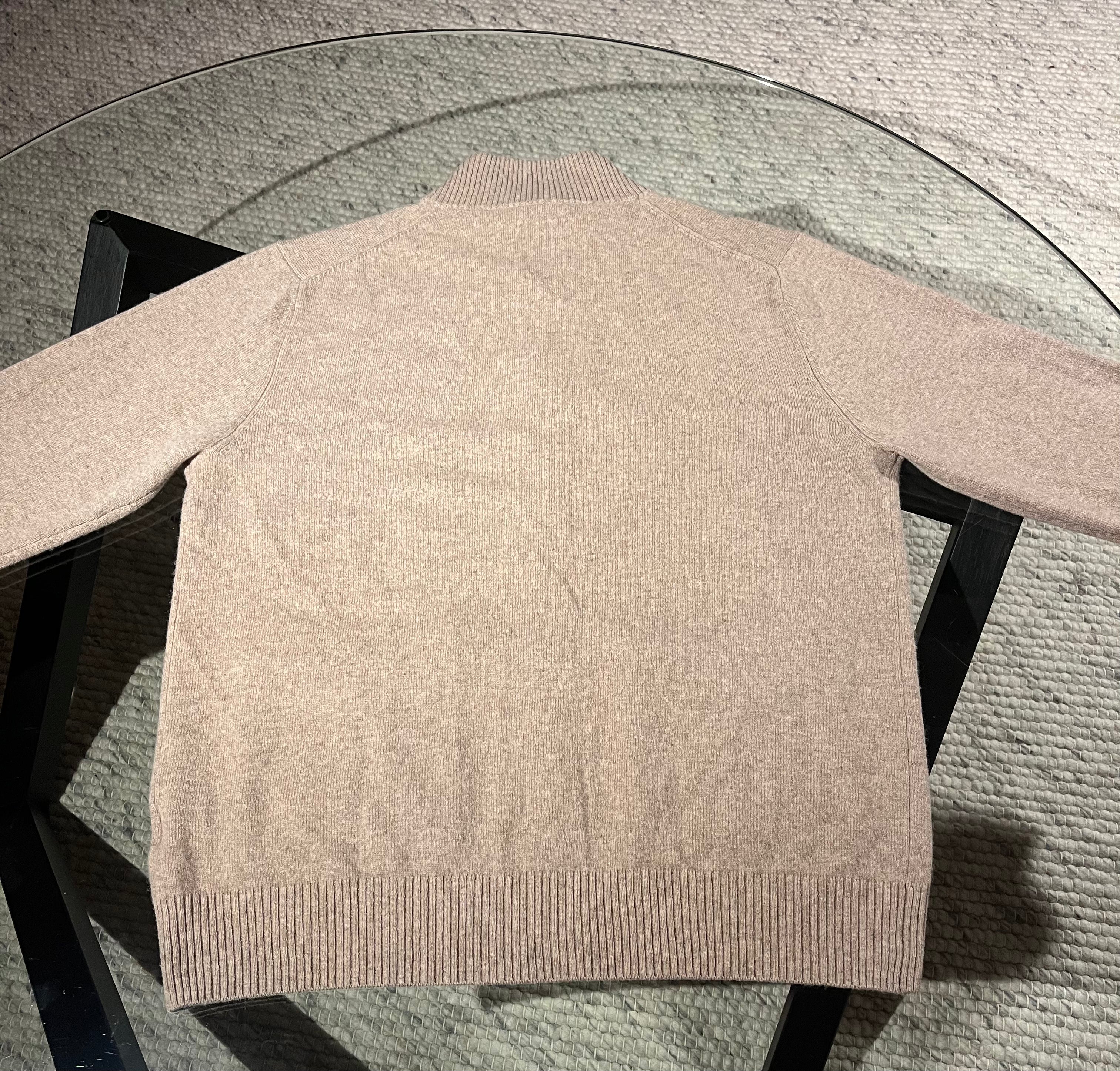 Cashmere cardigan